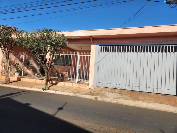 CASA VENDA JD MIRANDA