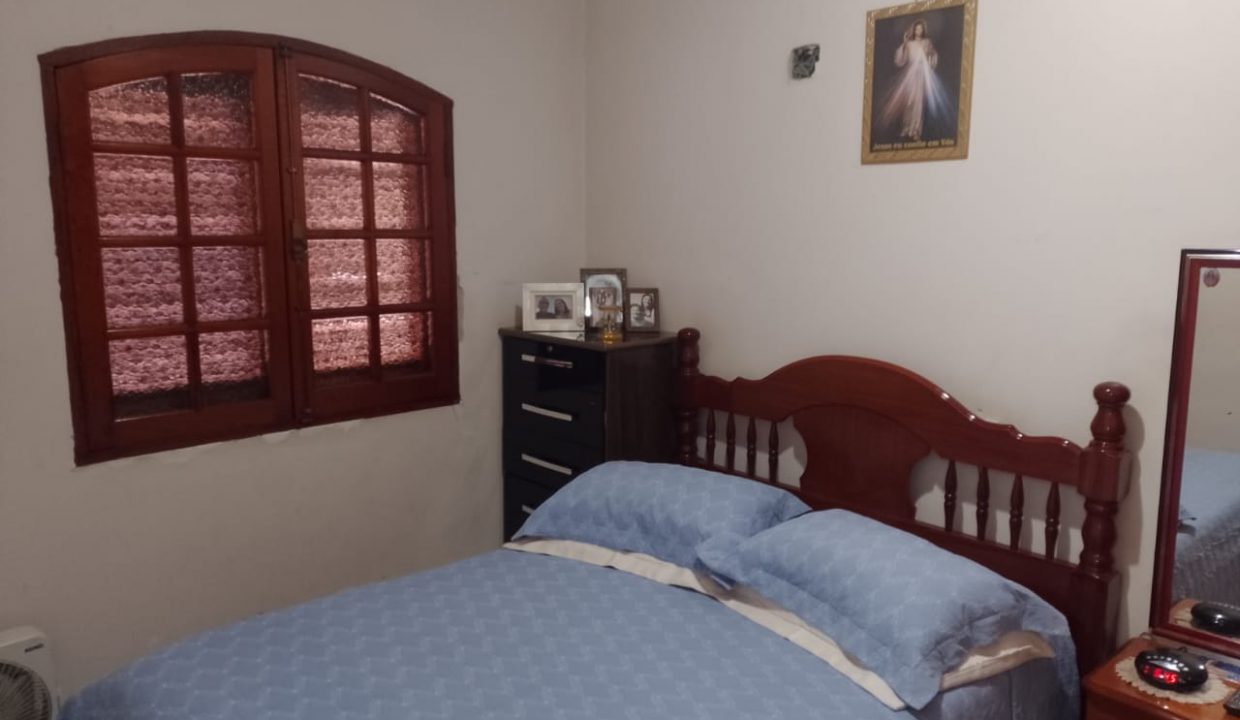 5c80a674-4141-42e7-bc80-ff0b4084b3ae